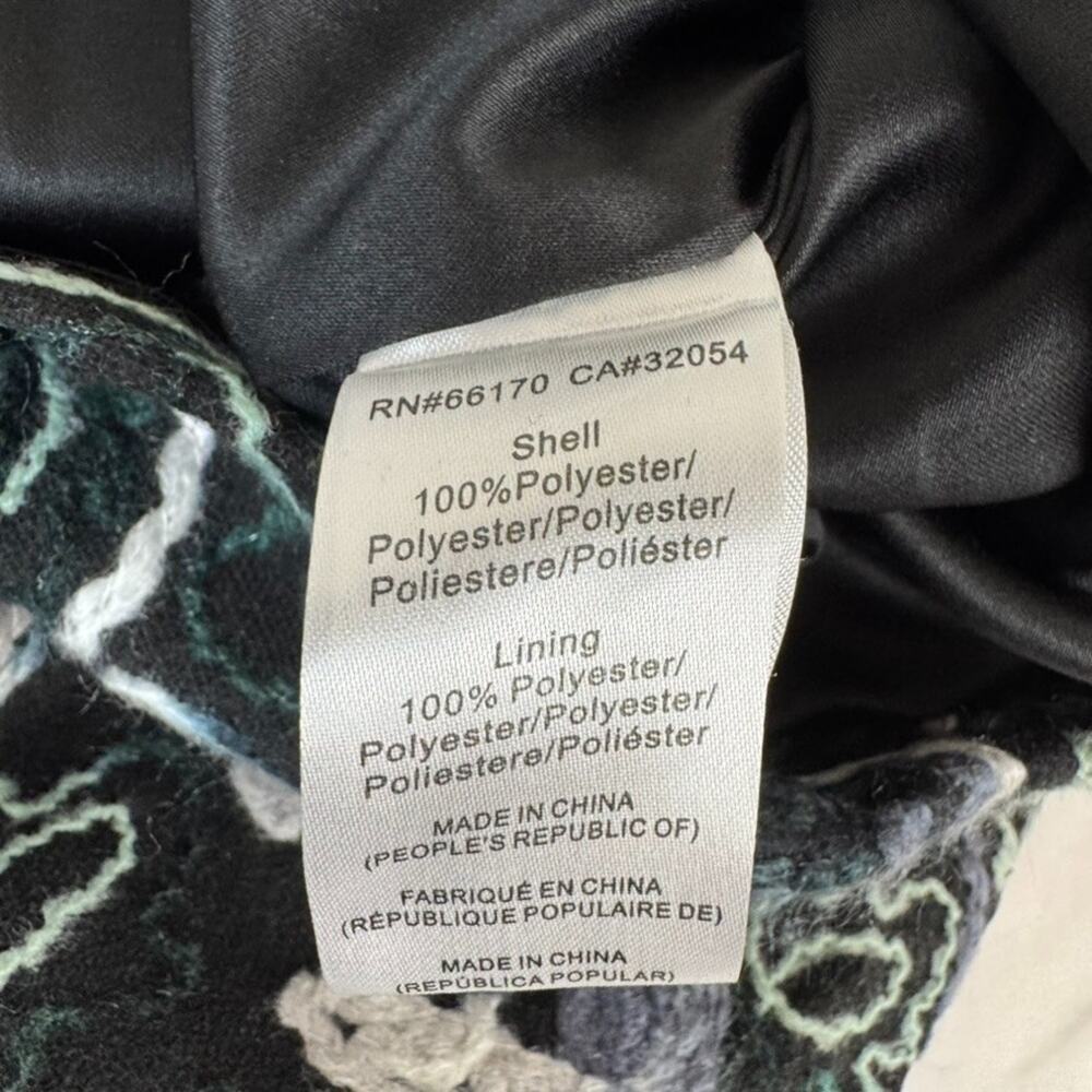 New $228 Anthropologie Floral Tapestry Embroidered Coat Hutch $260 Small Blue - Picture 15 of 15